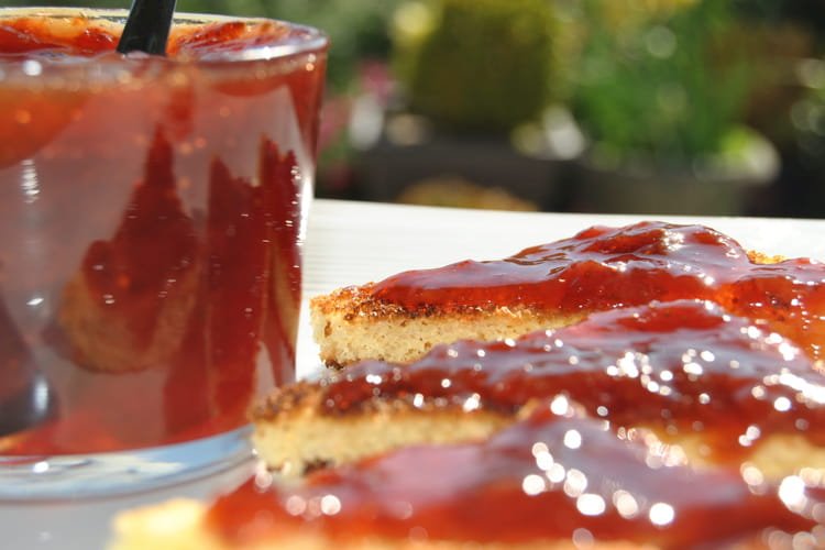 Confiture de fraises à la vanille