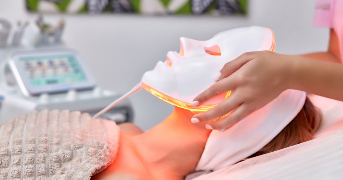 Masque LED utilisé par Victoria Beckham