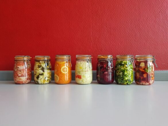 Aliments fermentés maison : kéfir, kimchi et pickles pour débutants