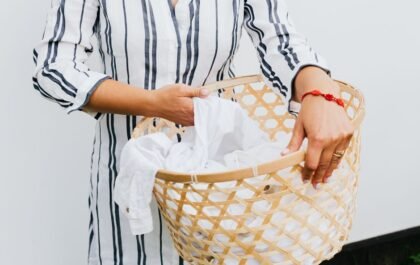 Comment entretenir ses vêtements pour les faire durer plus longtemps