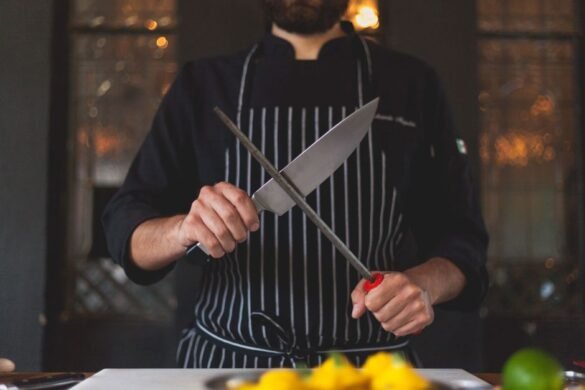 Comment bien affûter ses couteaux de cuisine : le guide pratique