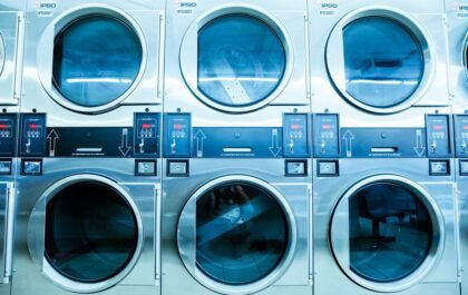 Comment nettoyer sa machine a laver et enlever les odeurs
