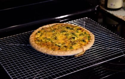 Combien de temps cuire une quiche au four : le bon timing