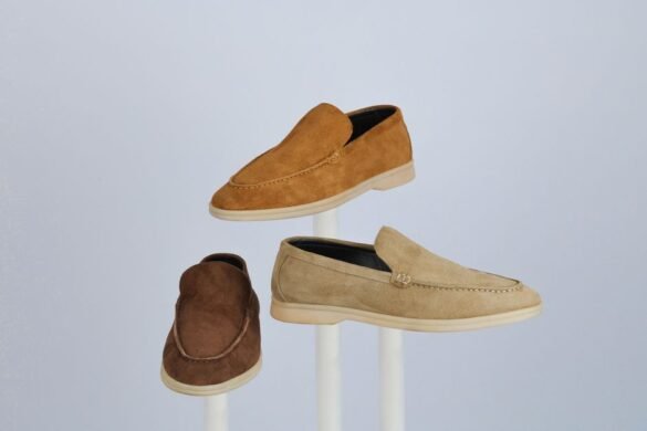 Nettoyer des chaussures en daim sans les abîmer : le guide